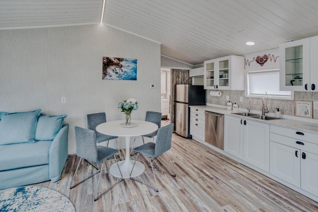 Painted Post Modern & Cozy Stand-Alone Apartment - Perfect Stay מראה חיצוני תמונה