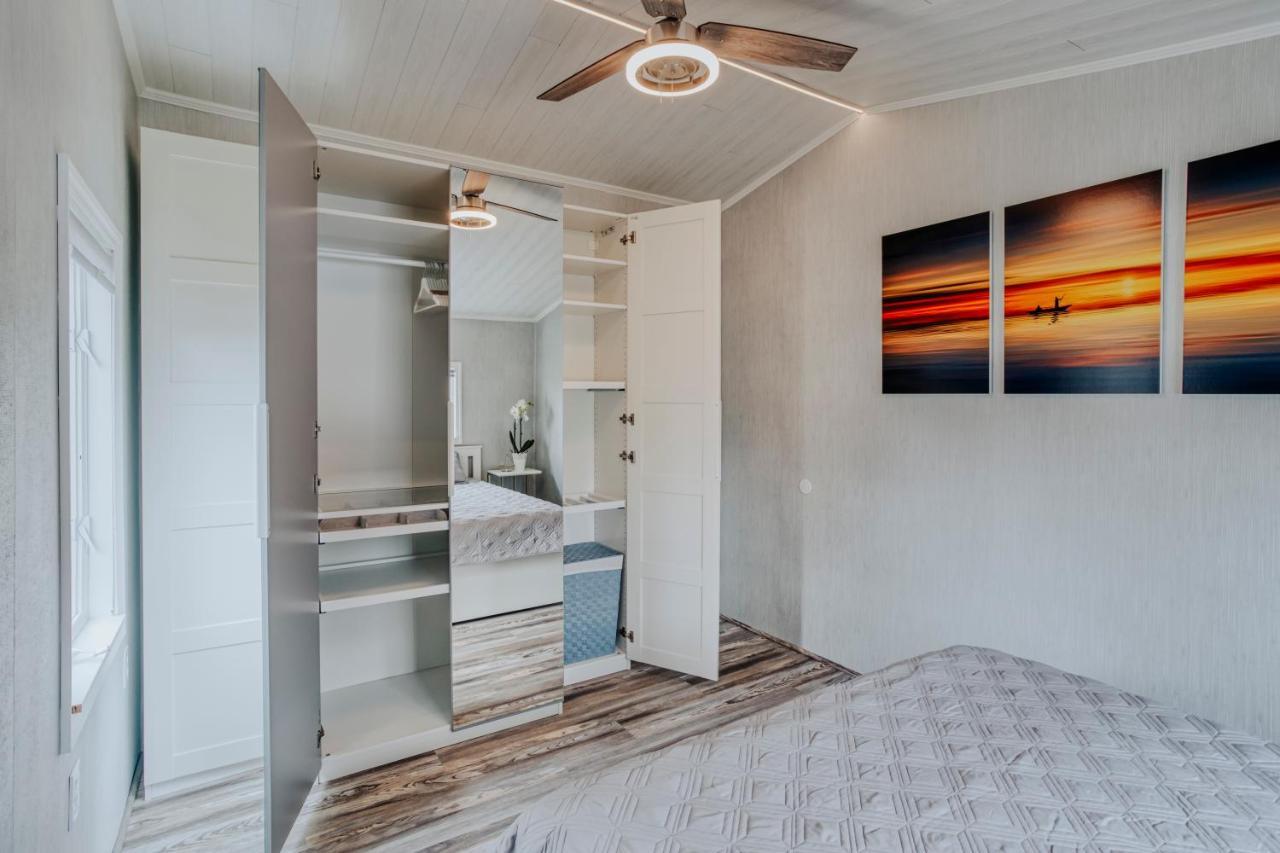 Painted Post Modern & Cozy Stand-Alone Apartment - Perfect Stay מראה חיצוני תמונה